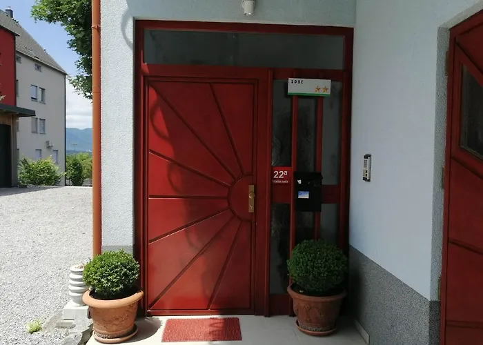 Center Blue Sky House Penzion Postojna