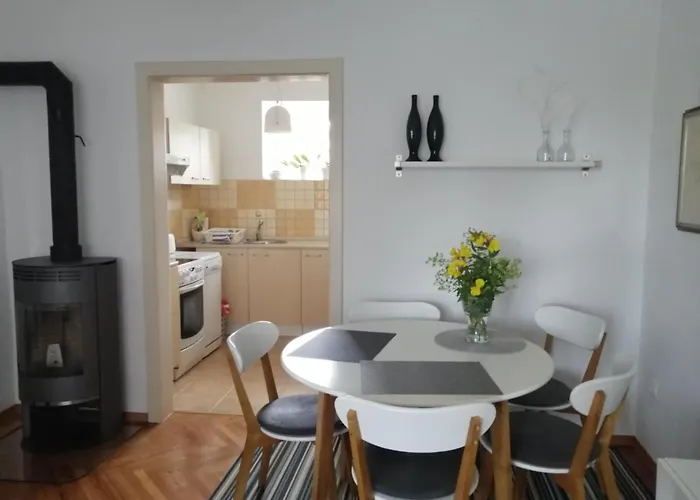 Center Blue Sky House *