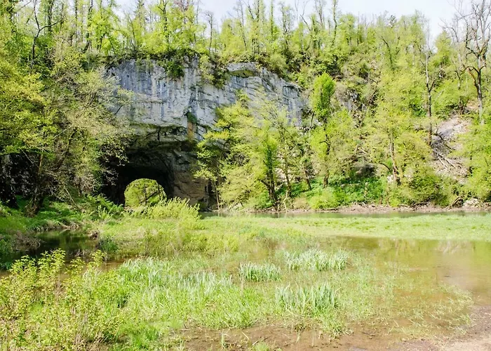 Center Blue Sky House